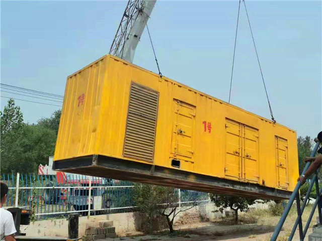 弓长岭300KW柴油发电机组油耗是多少?
